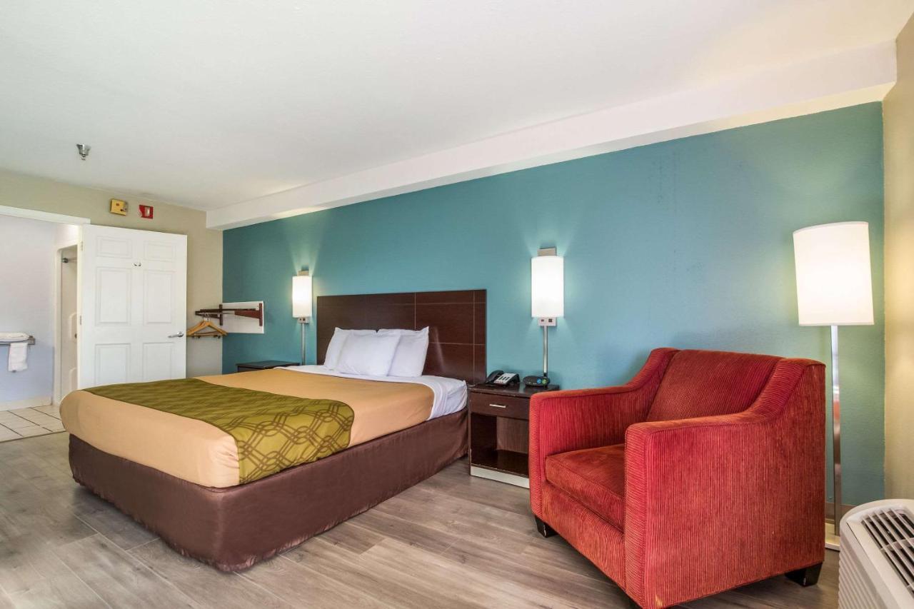 Econo Lodge Inn & Suites I-65 Brooks Buitenkant foto