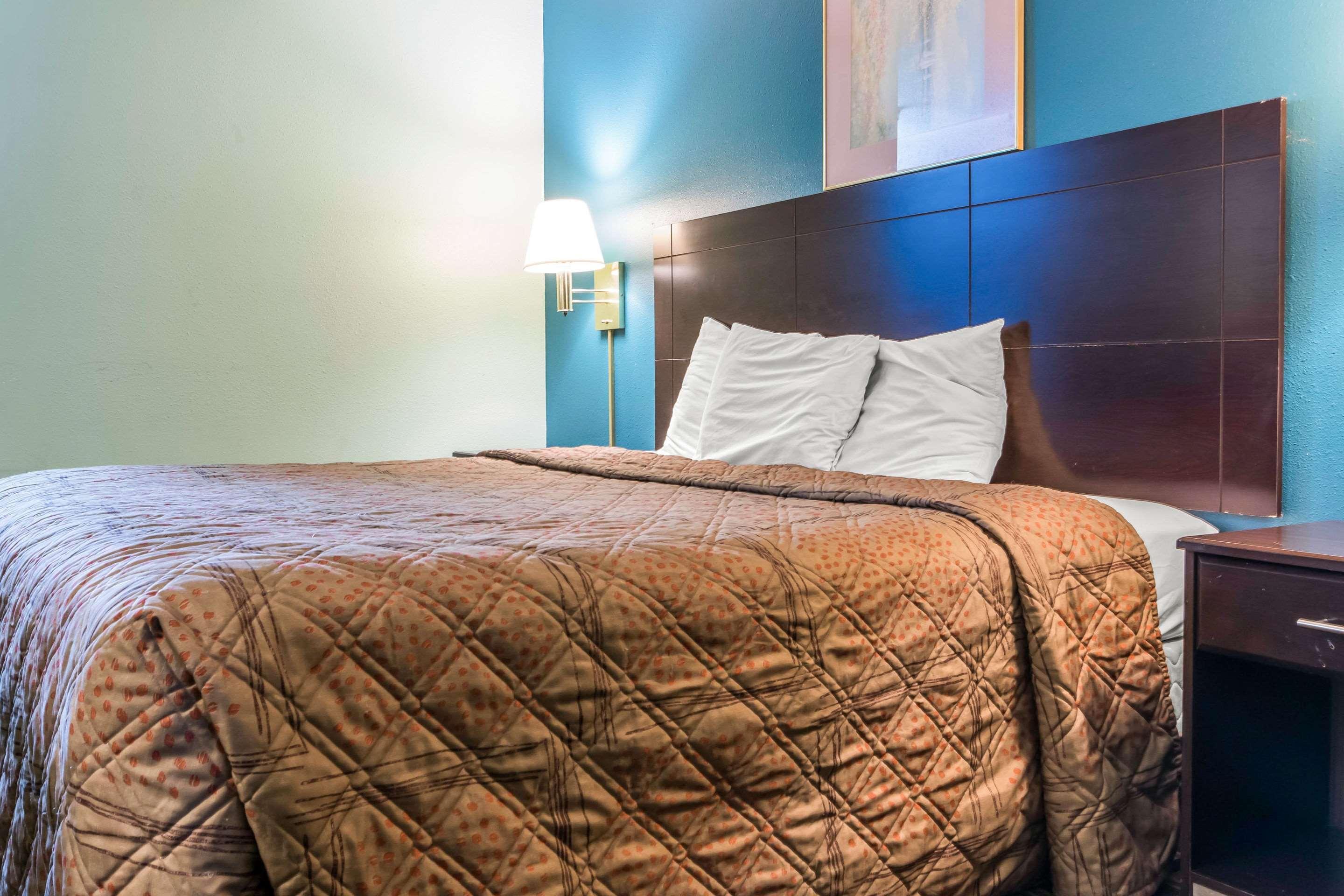 Econo Lodge Inn & Suites I-65 Brooks Buitenkant foto